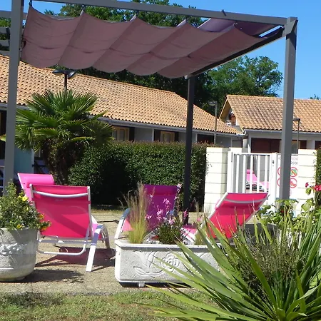 Les Pins ホテル